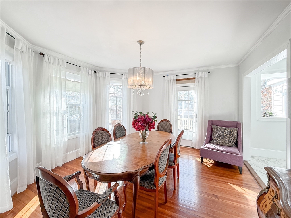 66 Hillside Ave