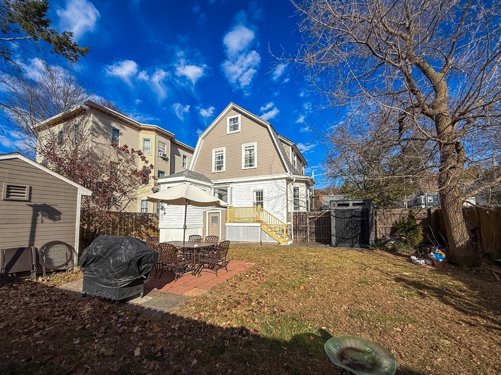 66 Hillside Ave