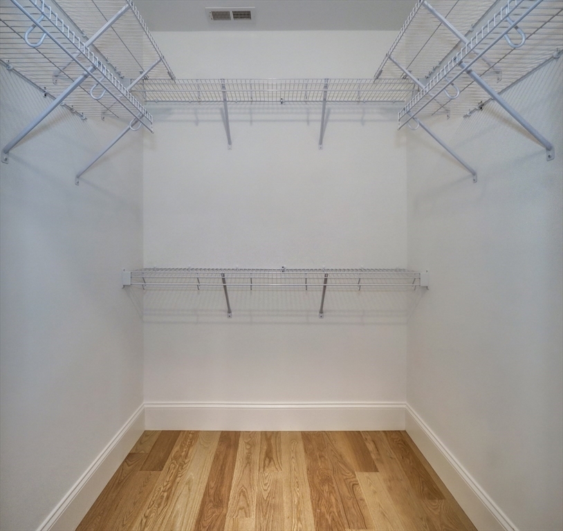 234 Riverside Ave # 2