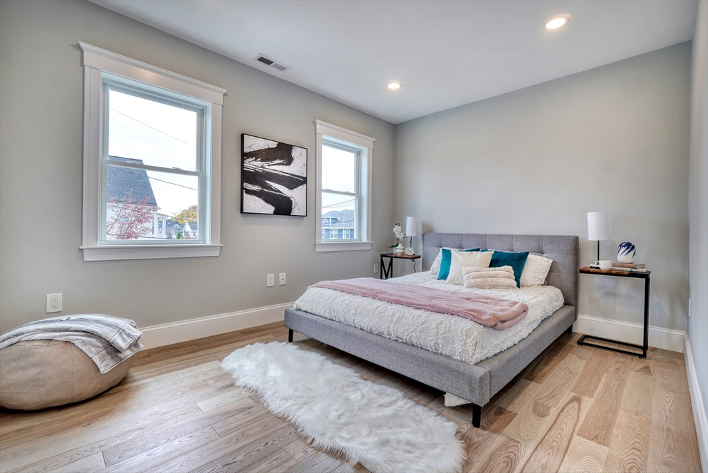 234 Riverside Ave # 2