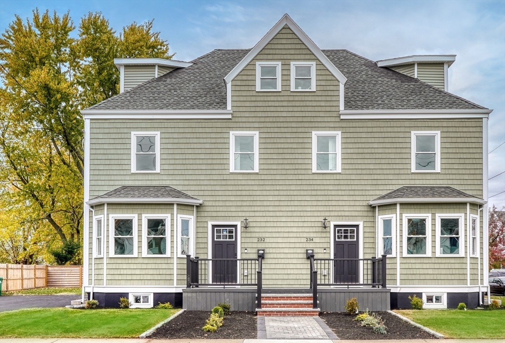 234 Riverside Ave # 2