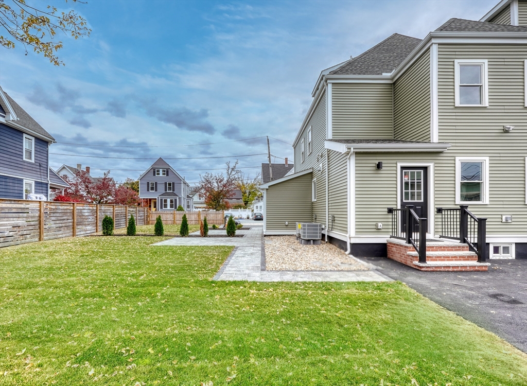 234 Riverside Ave # 2
