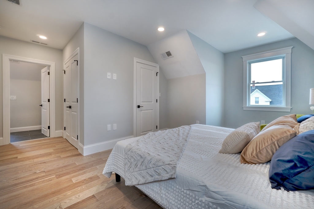 234 Riverside Ave # 2