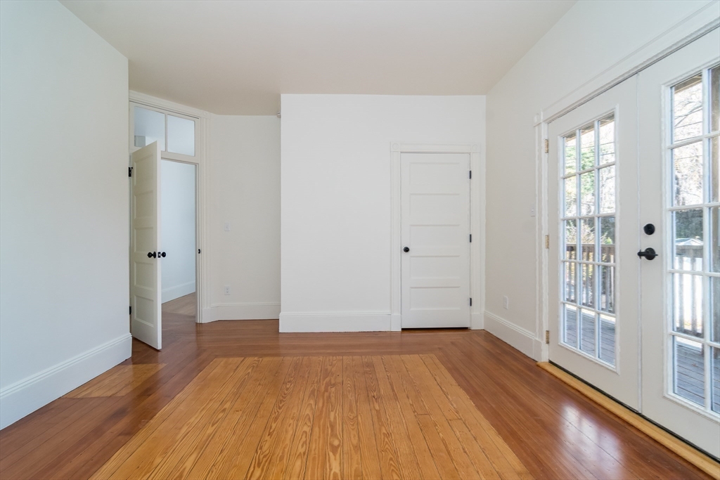 406 Centre St # 1