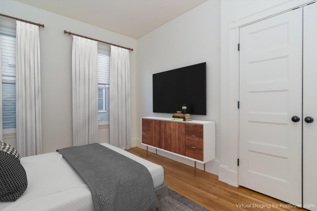 406 Centre St # 1
