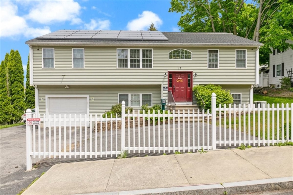13 King St