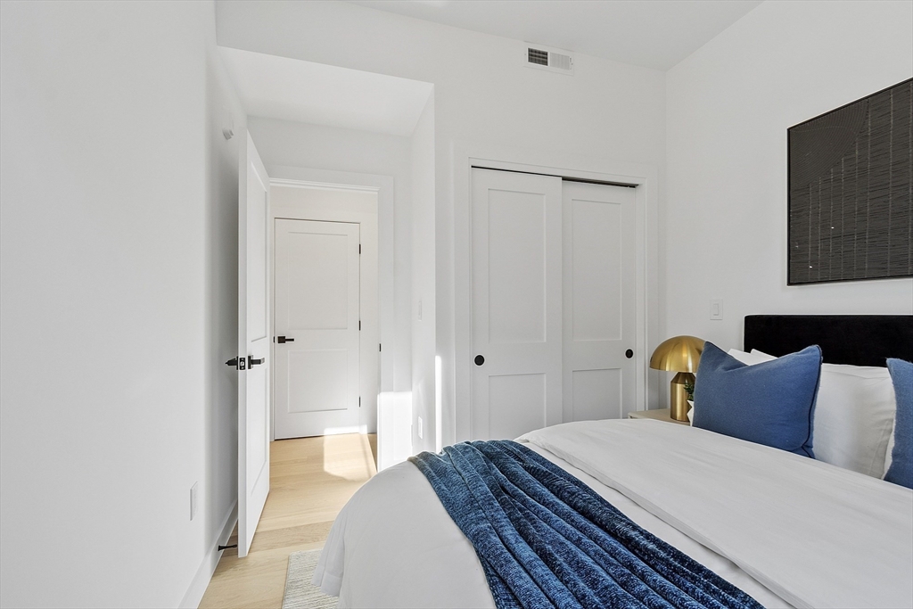 131 Fifth St # 3