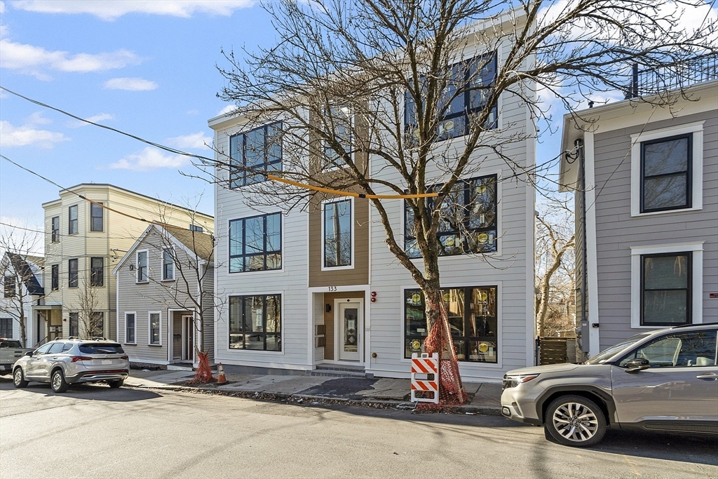 131 Fifth St # 3