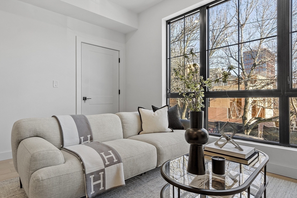 131 Fifth St # 3