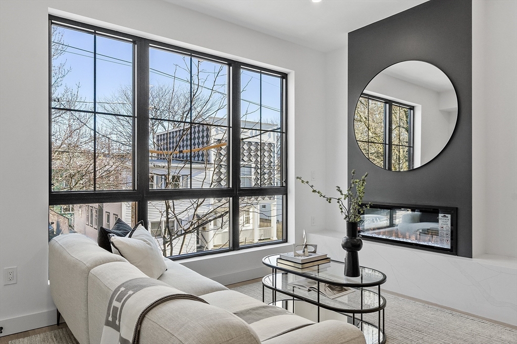 131 Fifth St # 3