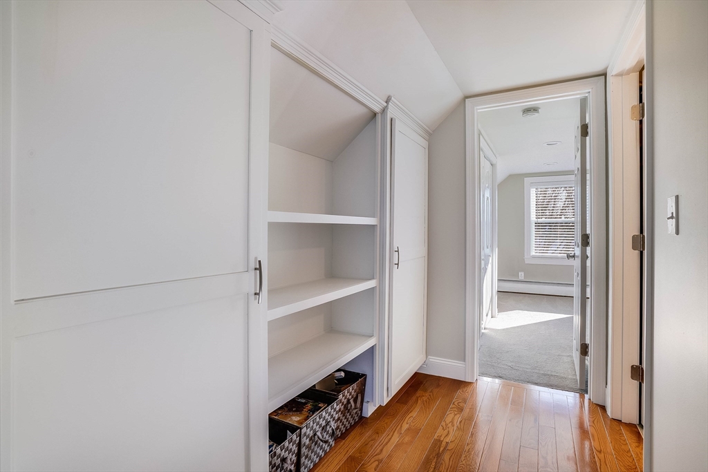 15 Tyler St