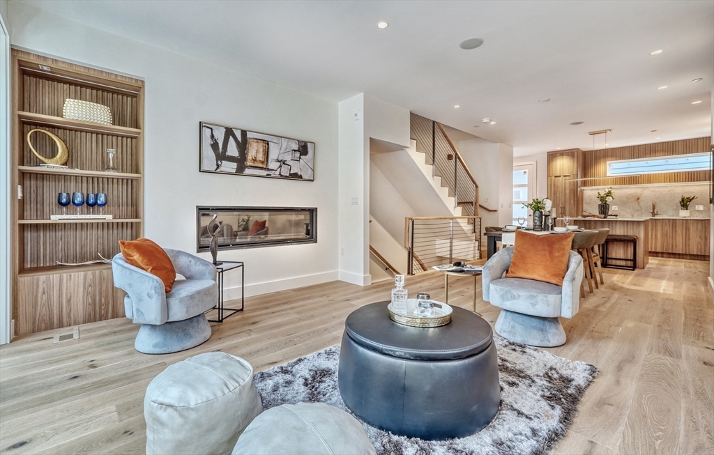 49 Bay State Rd # 1