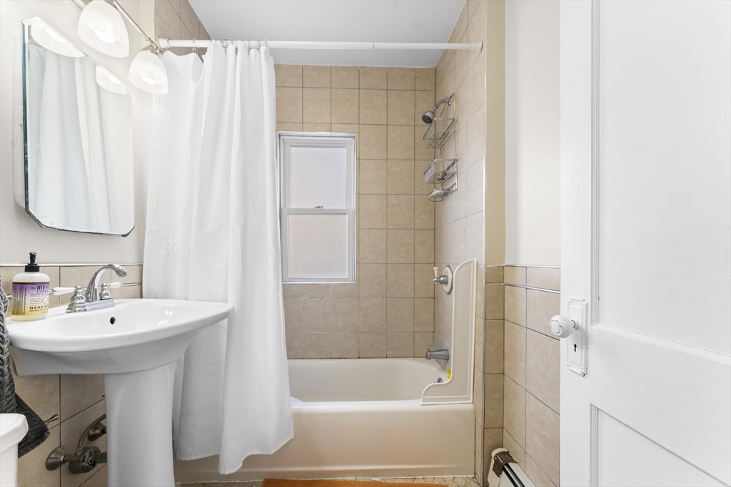 18-20 Harrison Ave # 18