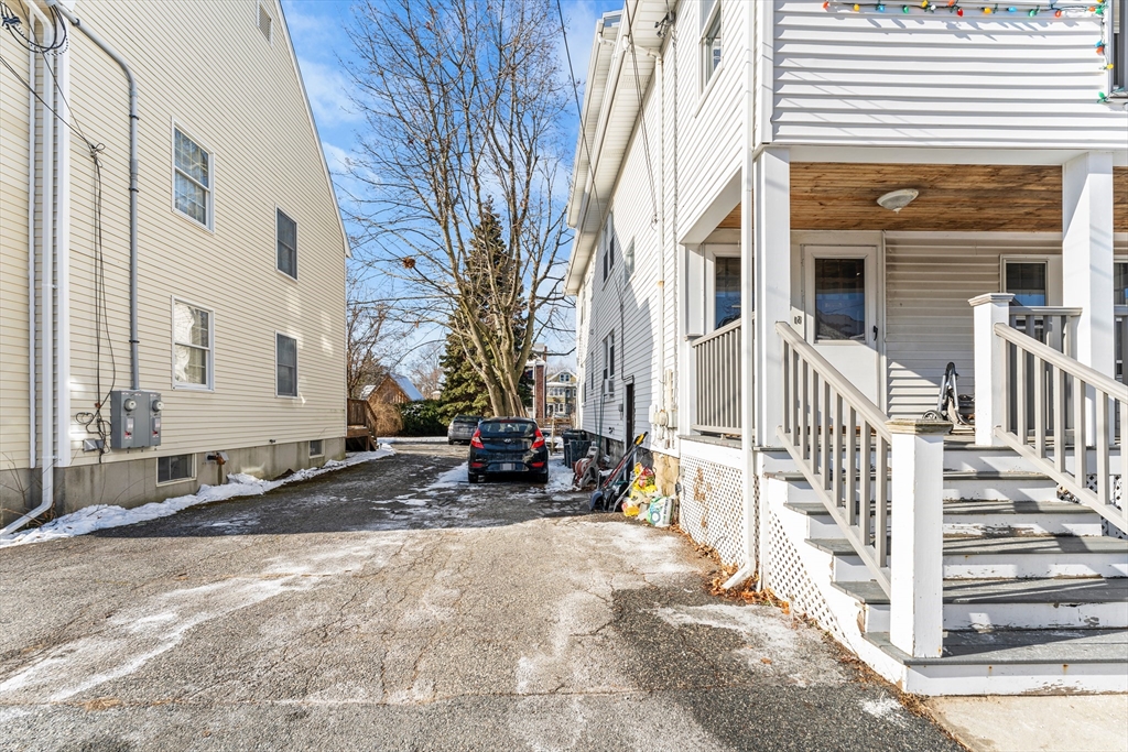 18-20 Harrison Ave # 18