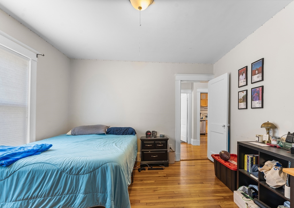 18-20 Harrison Ave # 18