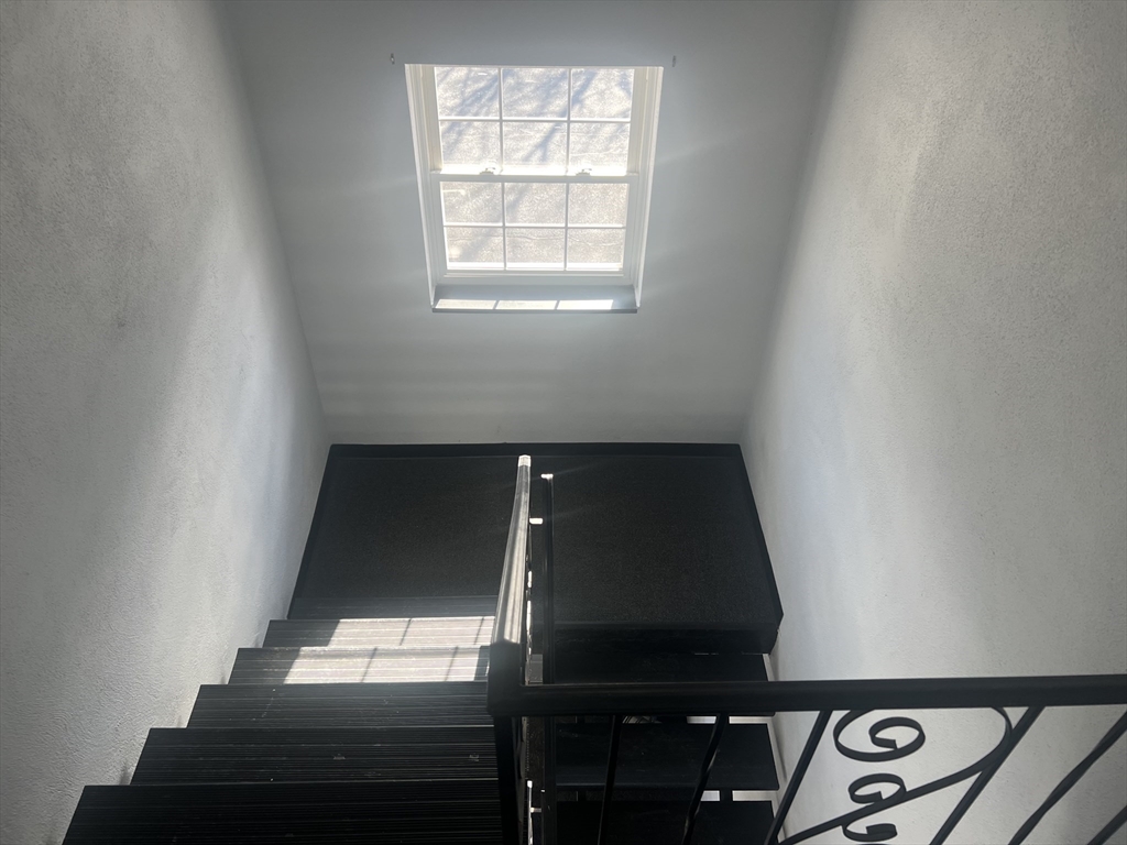 594 Franklin Street # 7