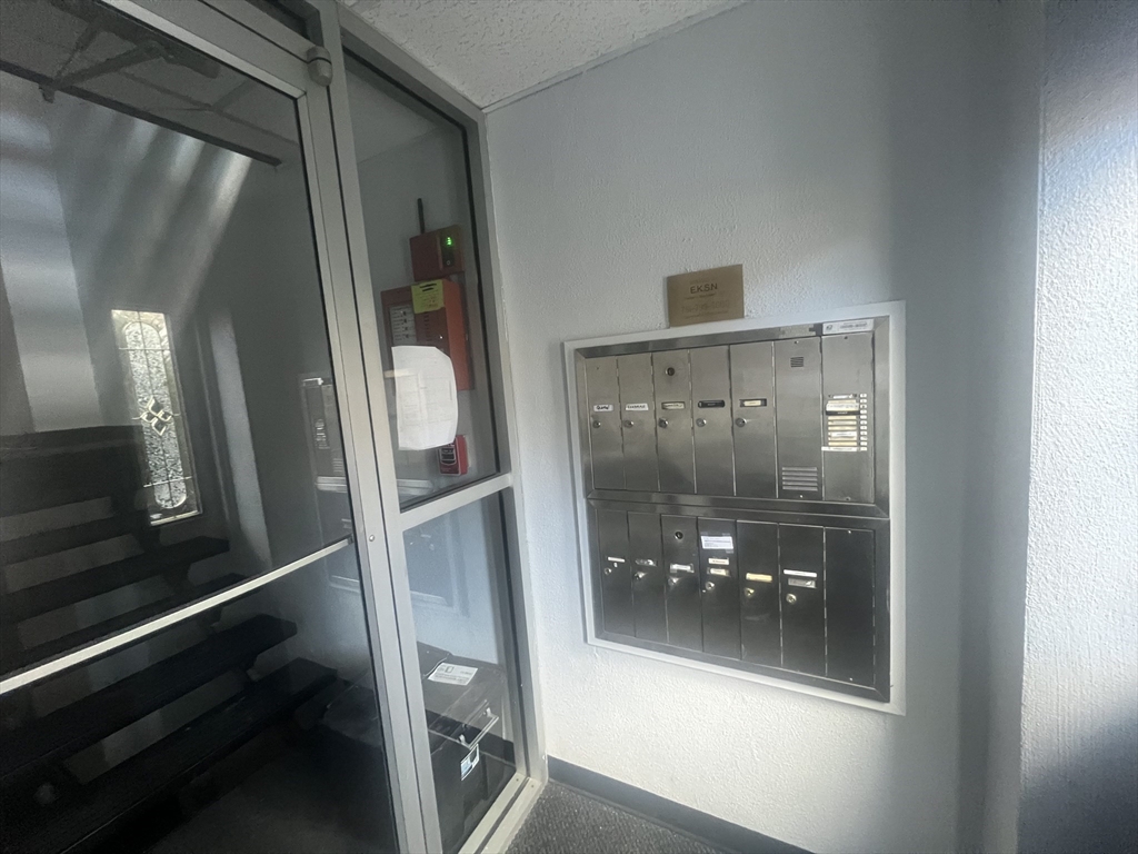 594 Franklin Street # 7