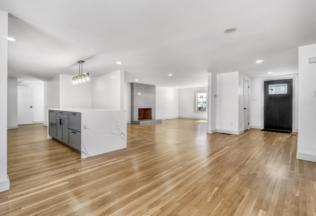 6 Spring Lane