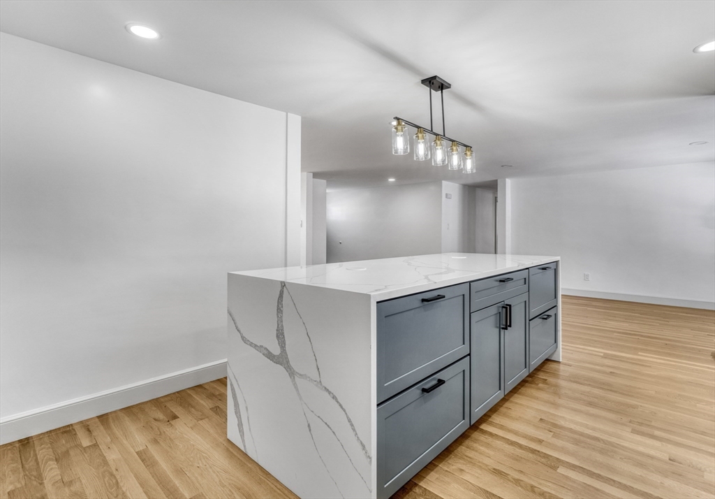 6 Spring Lane