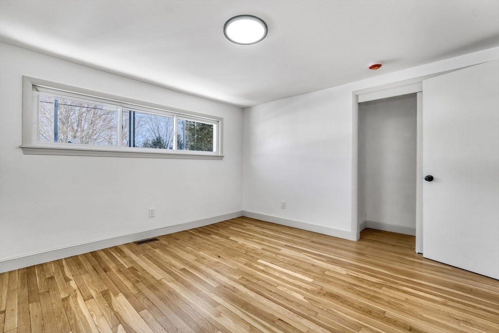 6 Spring Lane