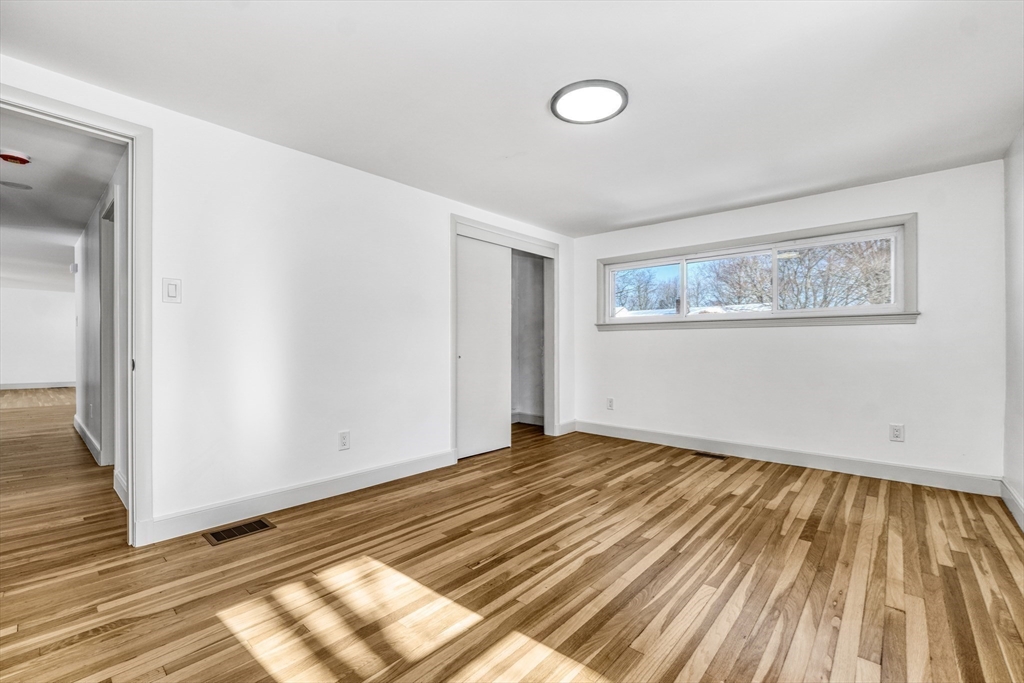 6 Spring Lane