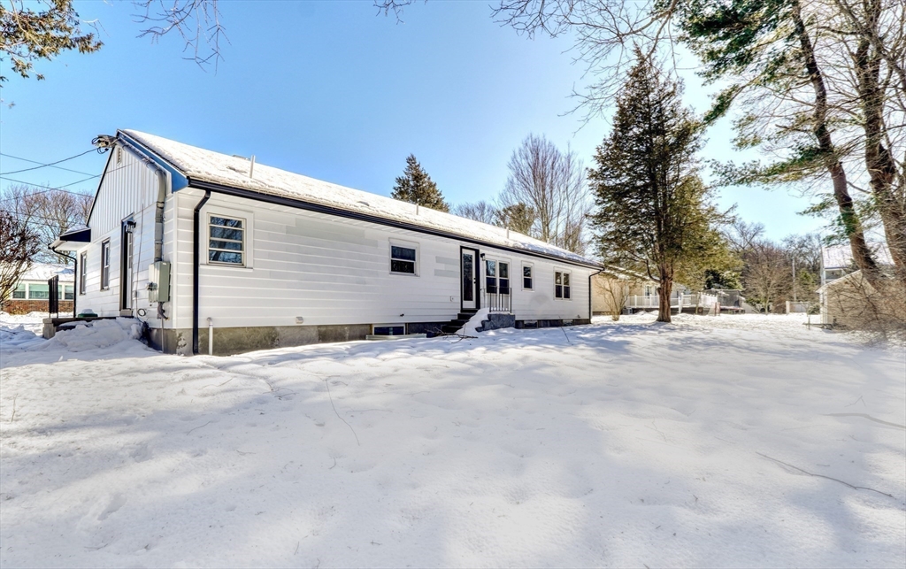 6 Spring Lane