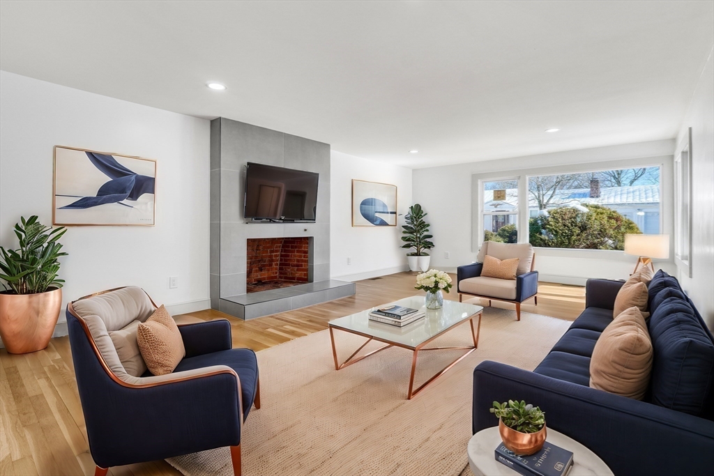 6 Spring Lane