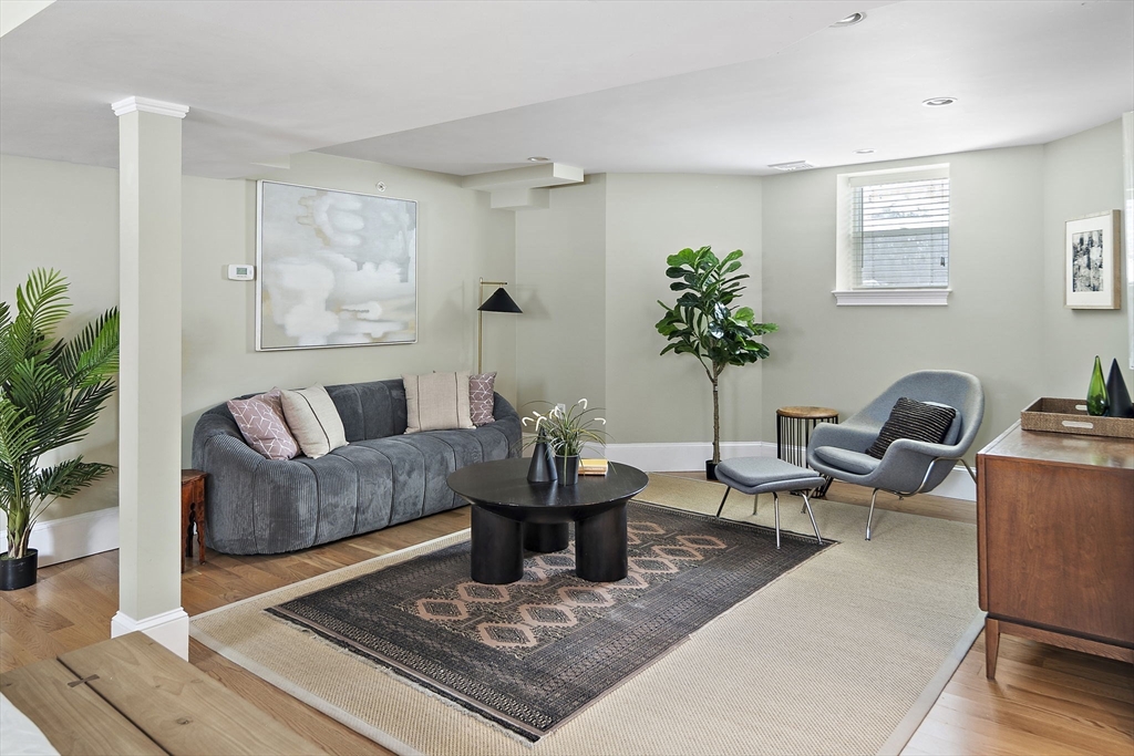 4 Cameron Ave # 1