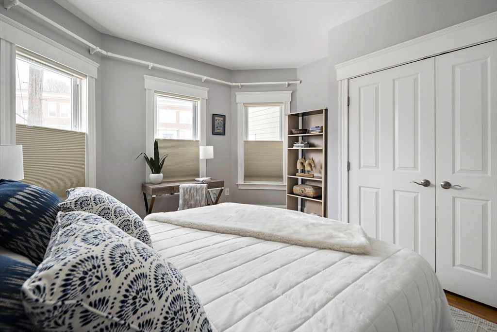 4 Cameron Ave # 1