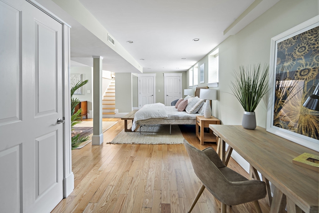 4 Cameron Ave # 1