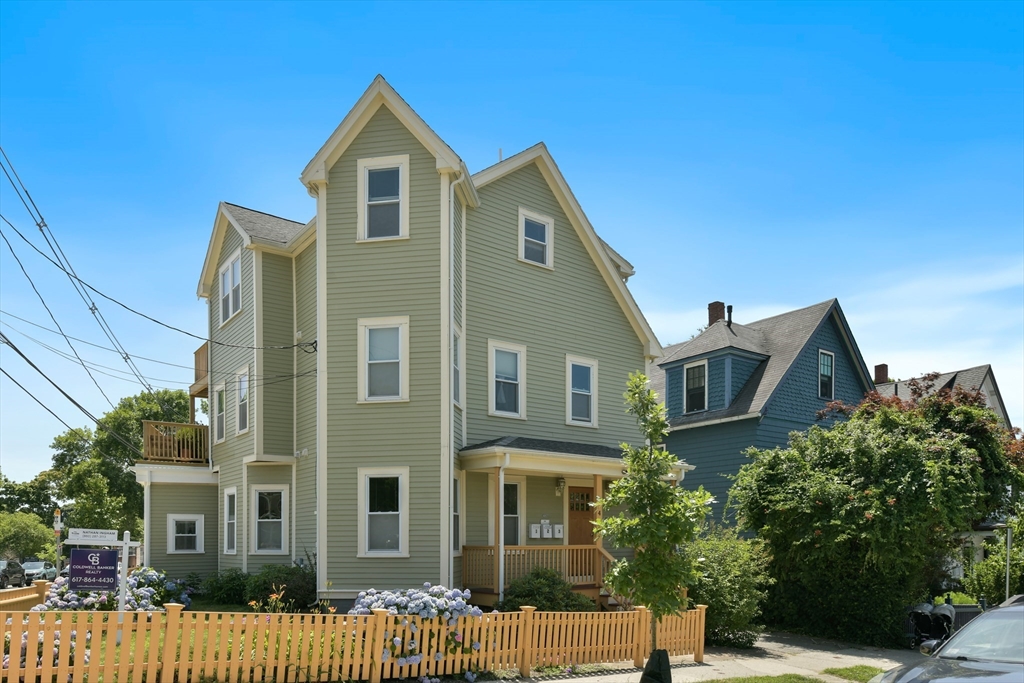 4 Cameron Ave # 1