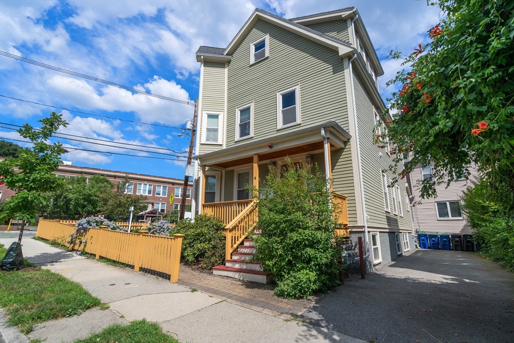 4 Cameron Ave # 1