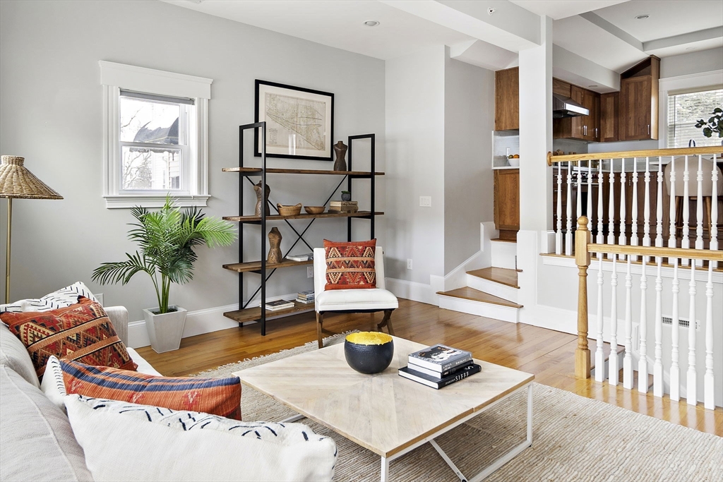 4 Cameron Ave # 1
