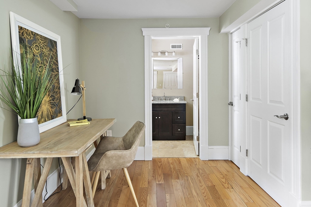 4 Cameron Ave # 1