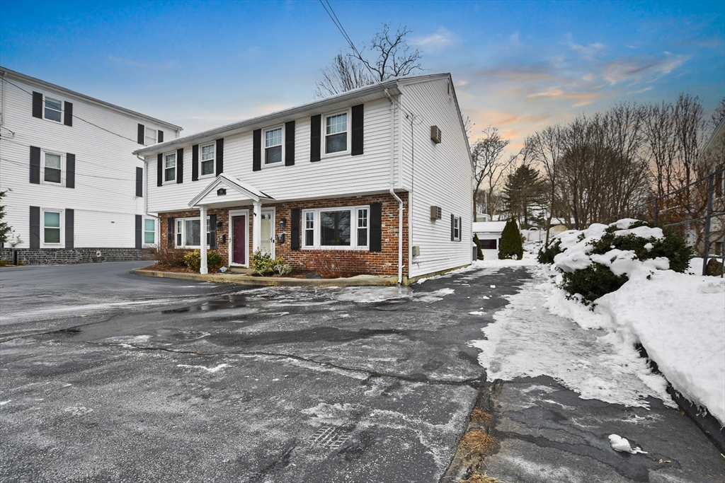 55 Melvin Street # R
