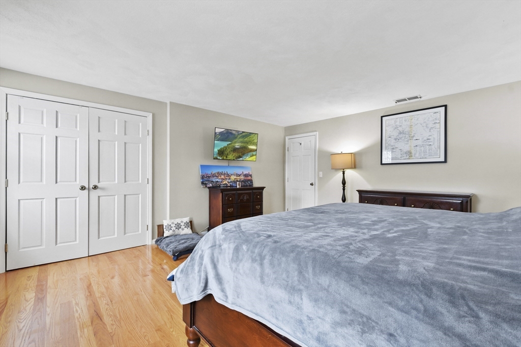 55 Melvin Street # R