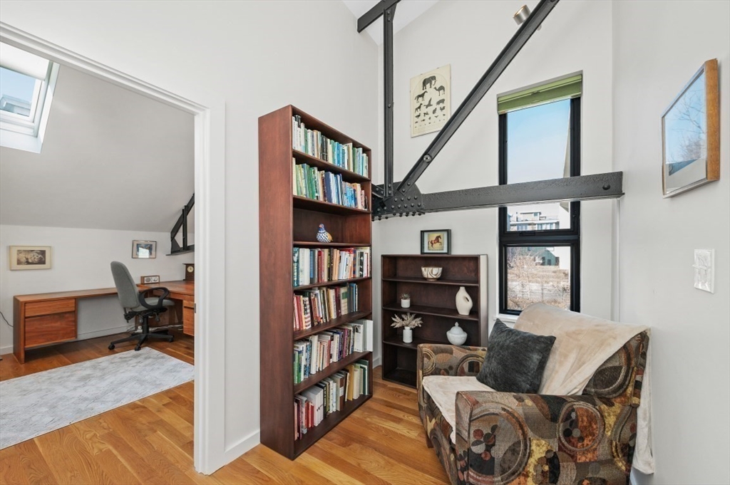 211 Tremont St # 3