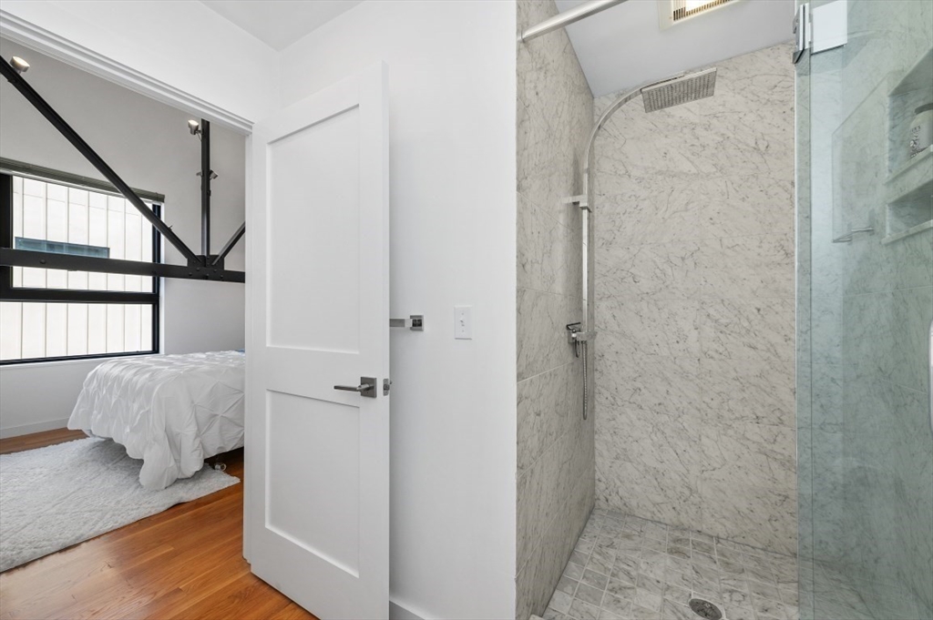 211 Tremont St # 3