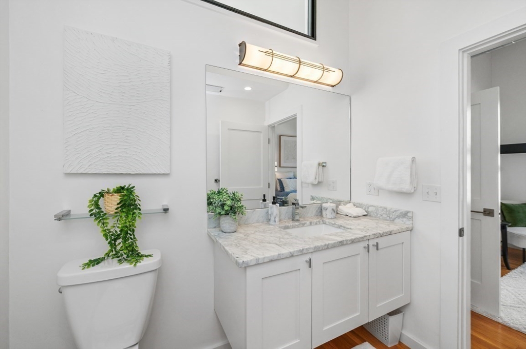 211 Tremont St # 3