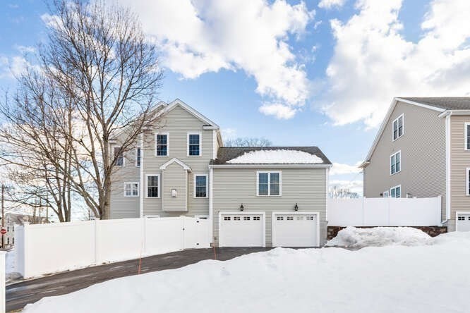 38 Pleasant Street