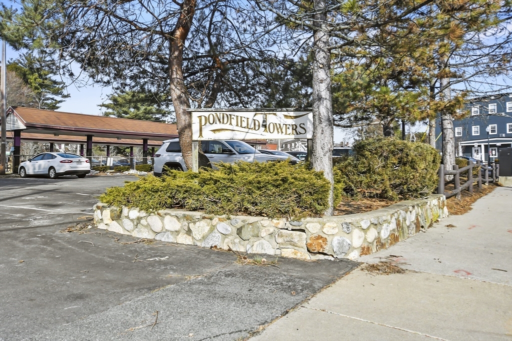 230 Essex St # 22