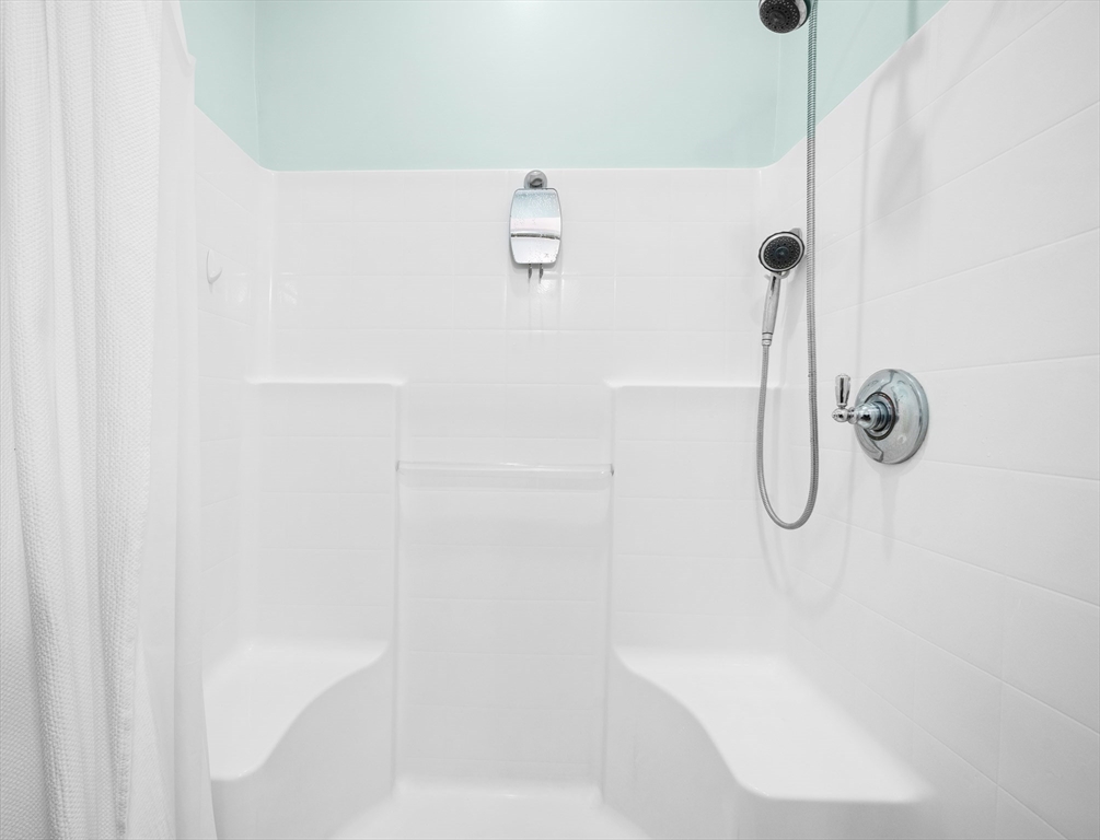 29 Summer St # 16