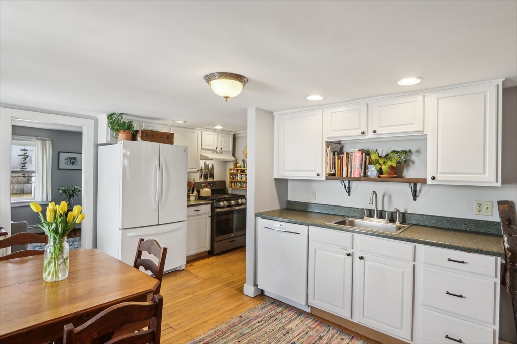 13 Mount Pleasant Ave # 3
