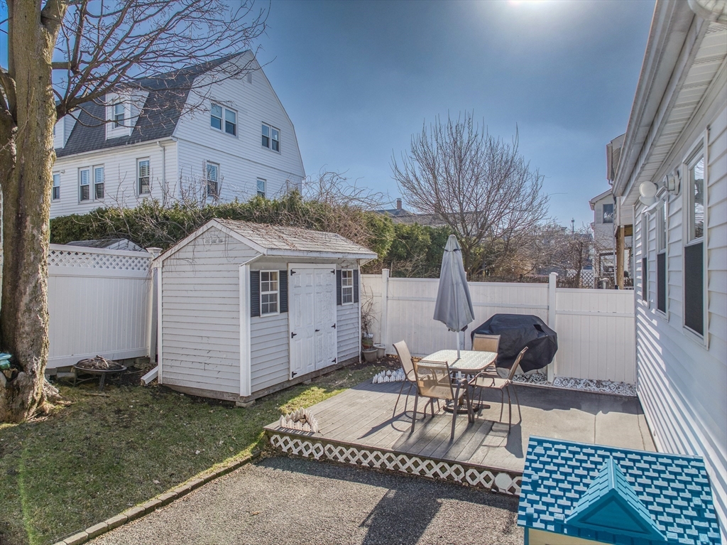 112 Bowdoin St