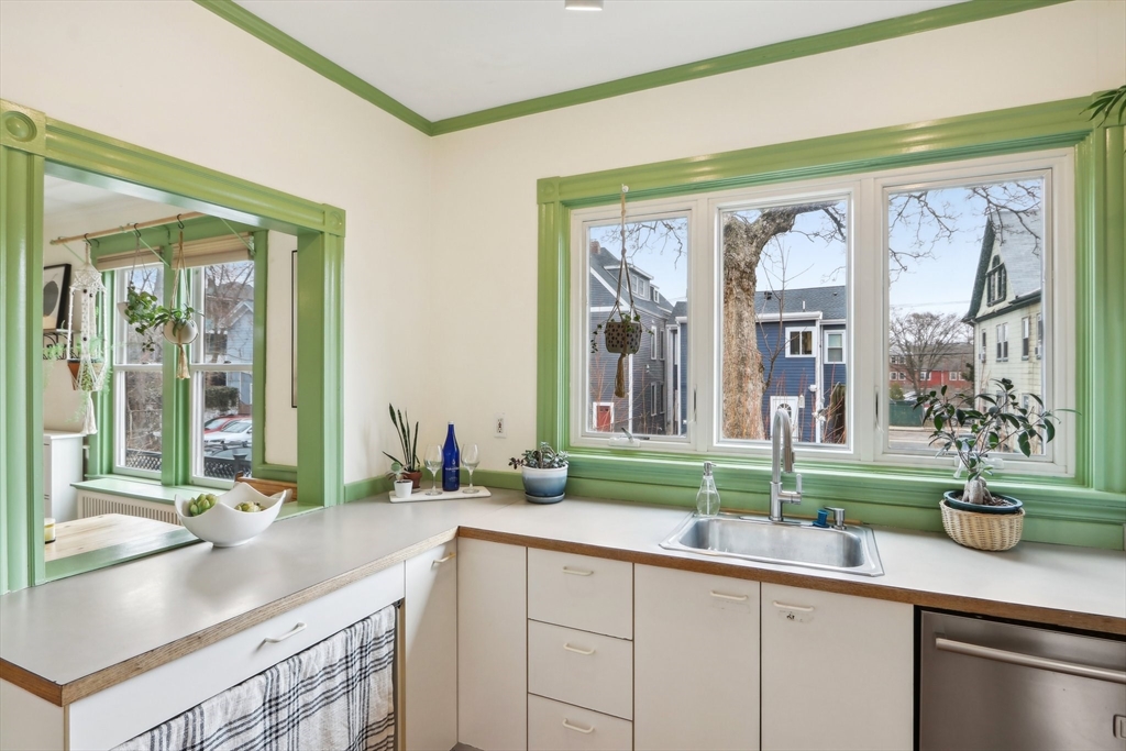 12 Maple Avenue # 1