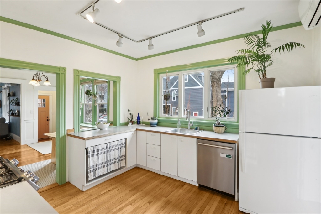 12 Maple Avenue # 1
