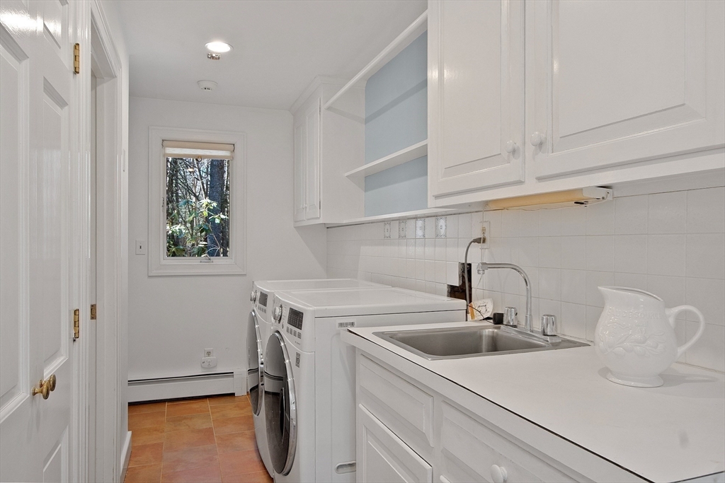 75 Westcott Rd