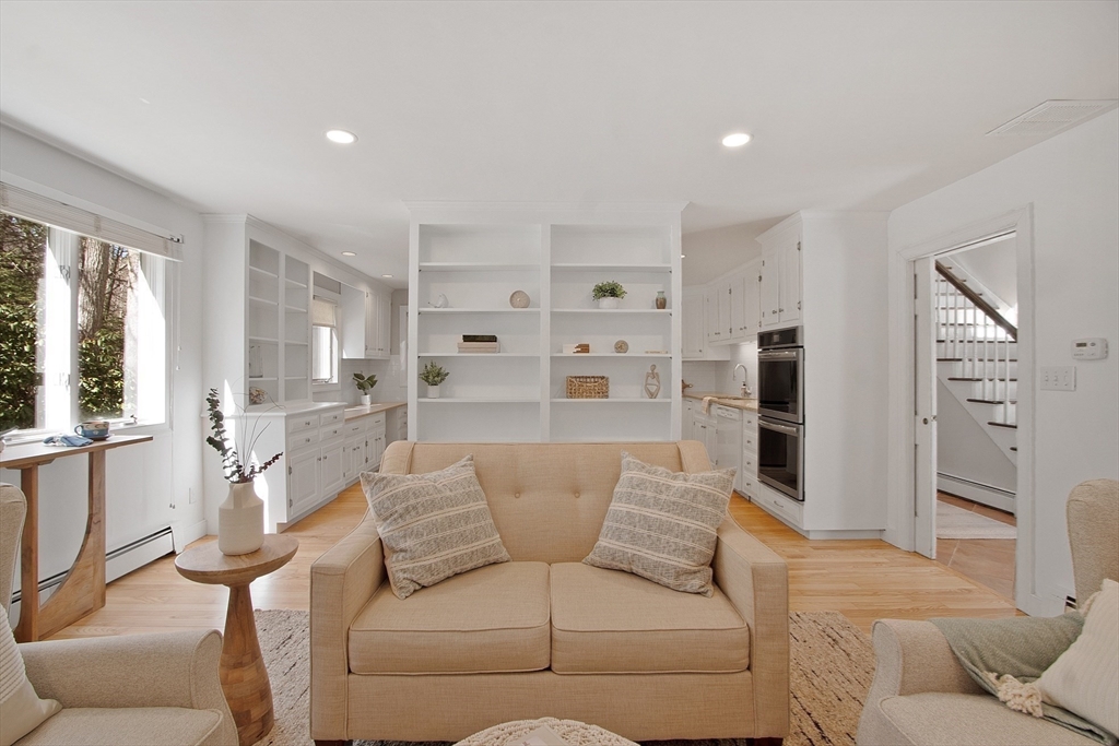 75 Westcott Rd