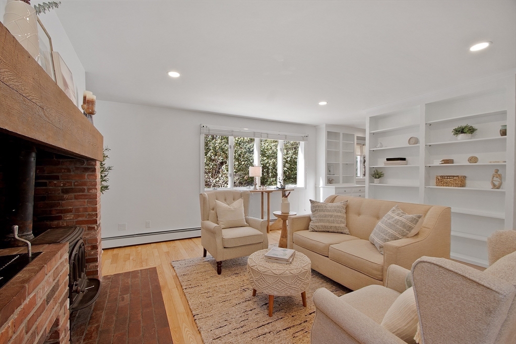 75 Westcott Rd