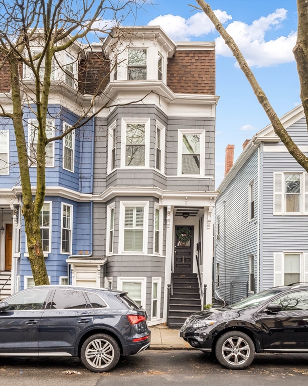 433 W 4th Street # 2